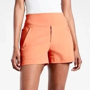Athleta Trekkie North Short
